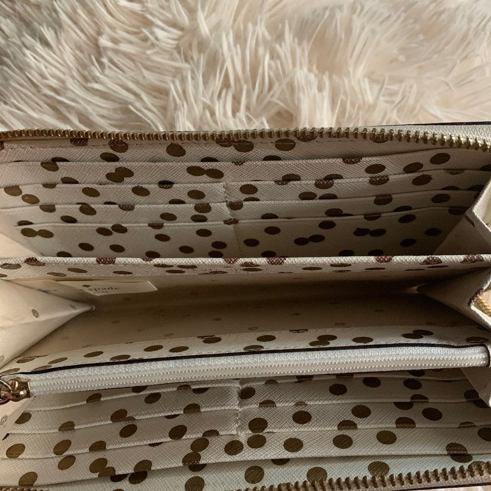 Kate Spade Wallet - Picture 2 of 7